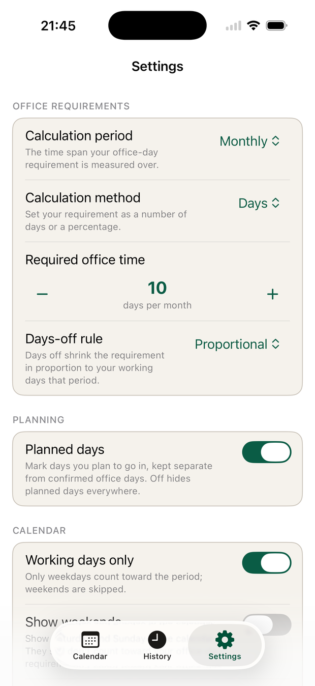 Hybrido settings screen with calculation period, method, required office time, and days-off rule.